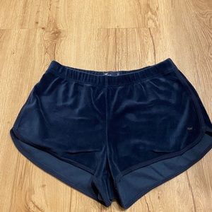 Hollister velvet shorts